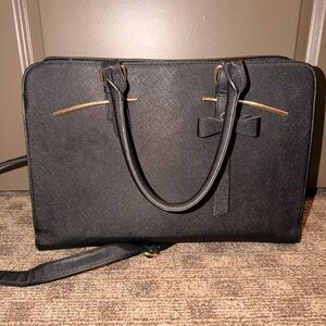 Elegant Black Laptop Bag
